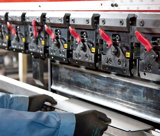 プレスブレーキ曲